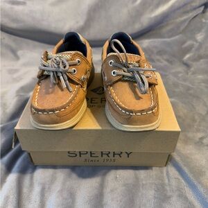 Sperry’s (toddler size 7)